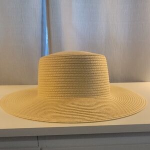 Old Navy Classic Beige Sun Hat